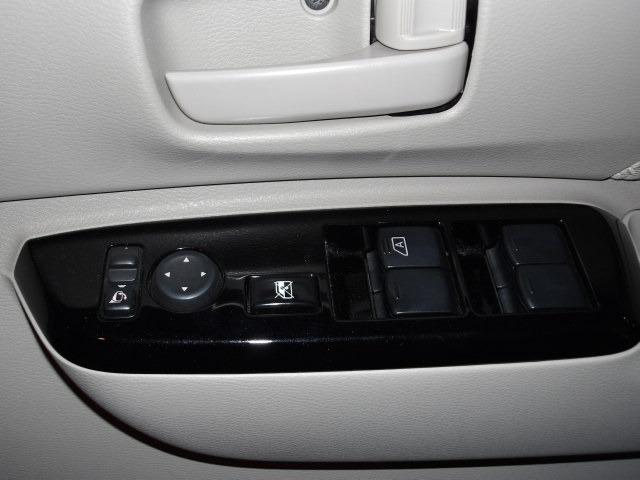 ルークス Ｘ　ブルートゥース対応フルセグナビ　アラウンドビューモニター　コーナーセンサー　衝突軽減ブレーキ　片側電動スライドドア　純正ドライブレコーダー　オートリトラミラー　ステアリングリモコン　サイドバイザー（31枚目）