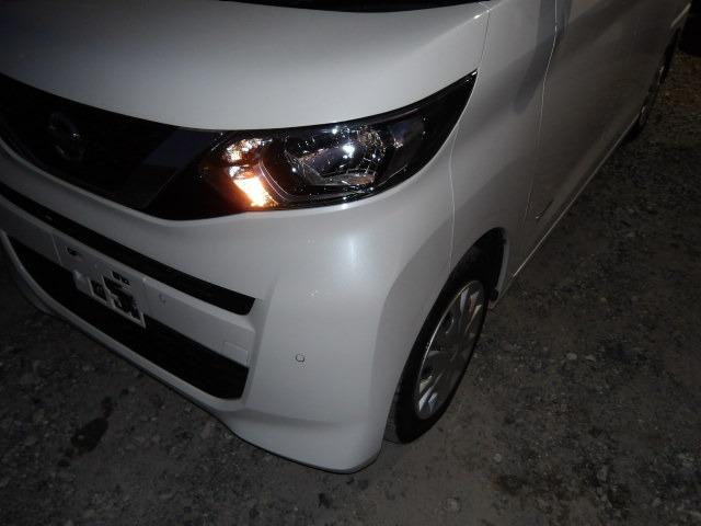 ルークス Ｘ　ブルートゥース対応フルセグナビ　アラウンドビューモニター　コーナーセンサー　衝突軽減ブレーキ　片側電動スライドドア　純正ドライブレコーダー　オートリトラミラー　ステアリングリモコン　サイドバイザー（44枚目）