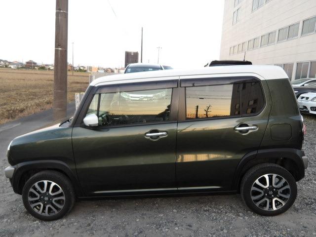 ハスラー ＪスタイルＩＩターボ　ブルートゥース対応純正フルセグナビ　ドライブレコーダー機能付デジタルインナーミラー　シートヒーター　ＭＴモード　パドルシフト　衝突軽減ブレーキ　アイドリングストップ　ＥＴＣ　クルーズコントロール（7枚目）