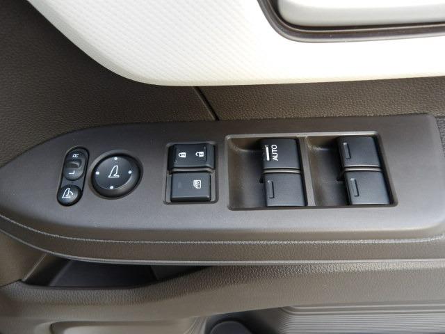 Ｎ－ＢＯＸ Ｌ　ワンオーナー　純正フルセグナビ　ブルートゥース　両側パワースライドドア　コーナーセンサー　衝突軽減ブレーキ　シートヒーター　クルーズコントロール　バックカメラ　ドライブレコーダー　ＥＴＣ　ステリモ（30枚目）