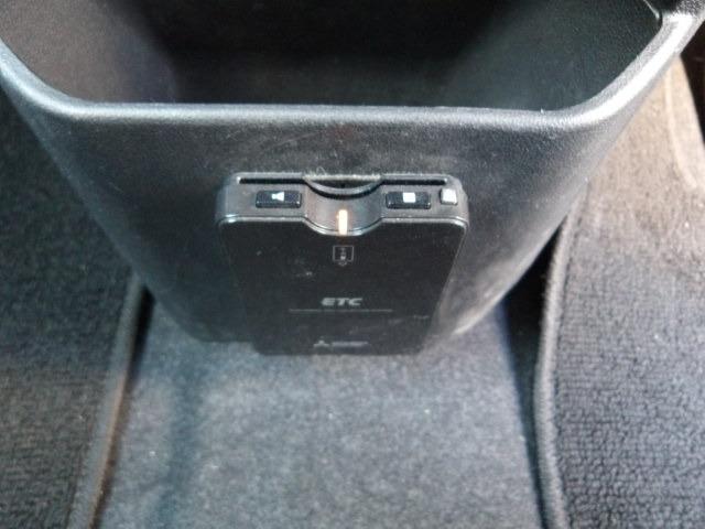 ウェイク L SAIII ブルートゥース対応ナビ 両側電動スライドドア アイドリングストップ バックカメラ ETC 衝突軽減ブレーキ コーナーセンサー オートハイビーム レーンアラート フロアマット サイドバイザー(42枚目)