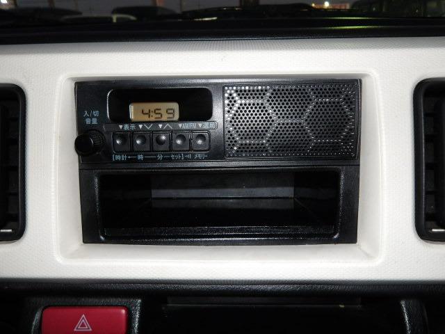 アルト ＶＰ　オートギアシフト　オーディオ　キーレスキー　サイドバイザー　フロアマット　ＡＢＳ　イモビライザー　１３インチ鉄チンホイール（12枚目）