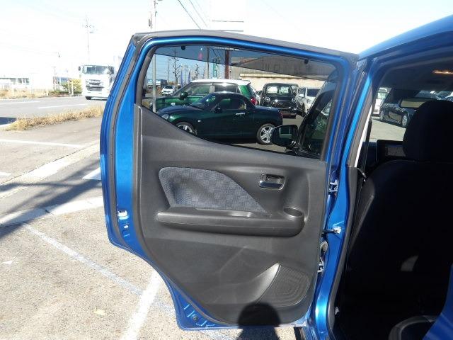 デイズ ハイウェイスター X ブルートゥース対応純正フルセグナビ 全方位カメラ アイドリングストップ 衝突軽減ブレーキ ステアリングリモコン フロアマット サイドバイザー LEDオートヘッドライト スマートキー×3 ベンチシート(42枚目)