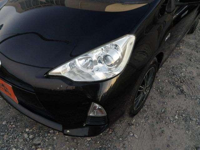 アクア Ｇ　純正フルセグナビ　ブルートゥース対応　ワンオーナー　バックカメラ　ＥＴＣ　ステアリングリモコン　スマートキー　プッシュスタート　オートエアコン　ウィンカーミラー　社外１５インチアルミホイール（35枚目）