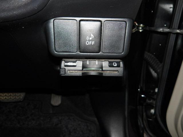 アクア Ｇ　純正フルセグナビ　ブルートゥース対応　ワンオーナー　バックカメラ　ＥＴＣ　ステアリングリモコン　スマートキー　プッシュスタート　オートエアコン　ウィンカーミラー　社外１５インチアルミホイール（40枚目）