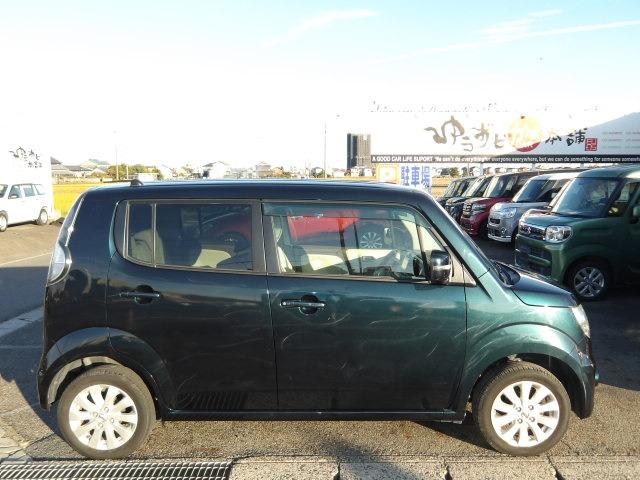 モコ ドルチェＸ　ＫＥＮＷＯＯＤ地デジナビ　レザーシート　バックカメラ　ＥＴＣ　アイドリングストップ　ＨＩＤオートヘッドライト　スマートキー　フロアマット　サイドバイザー　オートＡ／Ｃ　純正１４インチアルミホイール（6枚目）