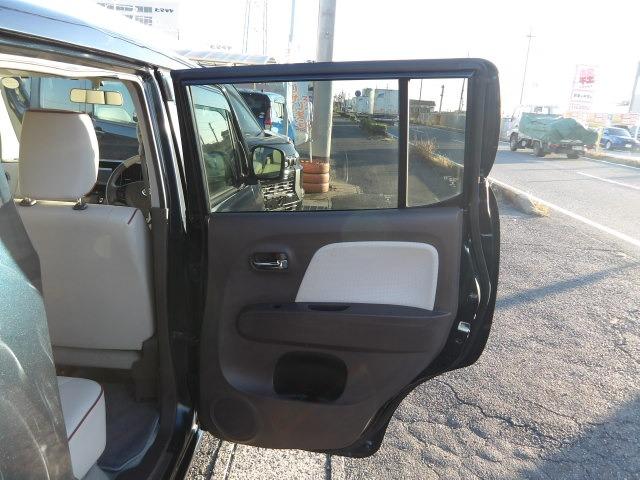 モコ ドルチェＸ　ＫＥＮＷＯＯＤ地デジナビ　レザーシート　バックカメラ　ＥＴＣ　アイドリングストップ　ＨＩＤオートヘッドライト　スマートキー　フロアマット　サイドバイザー　オートＡ／Ｃ　純正１４インチアルミホイール（31枚目）