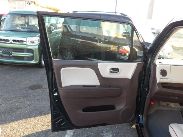 モコ ドルチェＸ　ＫＥＮＷＯＯＤ地デジナビ　レザーシート　バックカメラ　ＥＴＣ　アイドリングストップ　ＨＩＤオートヘッドライト　スマートキー　フロアマット　サイドバイザー　オートＡ／Ｃ　純正１４インチアルミホイール（32枚目）