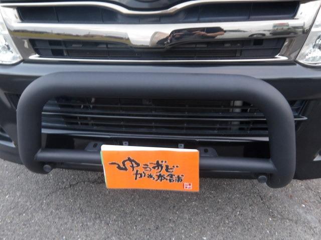 ハイエースバン ロングスーパーＧＬ　２０１４１０ｋｍタイミングベルト交換　リフトアップ　フロントバンパーガード　ジーアイ・ギアルーフラック　ベットキット　フリップダウンモニター　ブルートゥース対応フルセグナビ　バックカメラ　ＥＴＣ（34枚目）