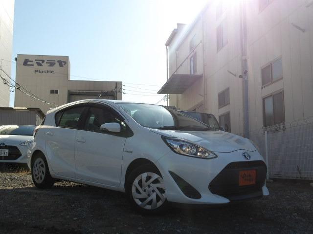 アクア Ｌ　ブルートゥース対応純正ナビ　アイドリングストップ　キーレスキー　オートＡ／Ｃ　フロアマット　サイドバイザー　ＥＣＯモード　ＥＶモード　ヘッドライトレベライザー　ホイールキャップ　ハロゲンヘッドライト（8枚目）