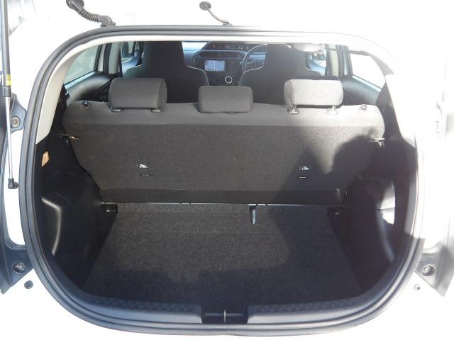 アクア Ｌ　ブルートゥース対応純正ナビ　アイドリングストップ　キーレスキー　オートＡ／Ｃ　フロアマット　サイドバイザー　ＥＣＯモード　ＥＶモード　ヘッドライトレベライザー　ホイールキャップ　ハロゲンヘッドライト（46枚目）