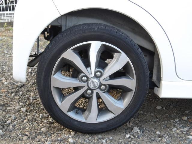 デイズ ハイウェイスター　Ｘ　衝突軽減ブレーキ　アイドリングストップ　純正ＳＤナビ　バックカメラ　アラウンドビューモニター　オート電格ミラー　ウィンカーミラー　ＥＴＣ　純正１５インチアルミ　ステアリモコン　スマートキー（23枚目）