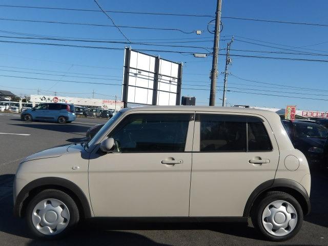 アルトラパン L ブルートゥース対応ワンセグナビ バックカメラ シートヒーター コーナーセンサー 衝突軽減ブレーキ アイドリングストップ スマートキー サイドバイザー ベンチシート スマートキー プッシュスタート(7枚目)