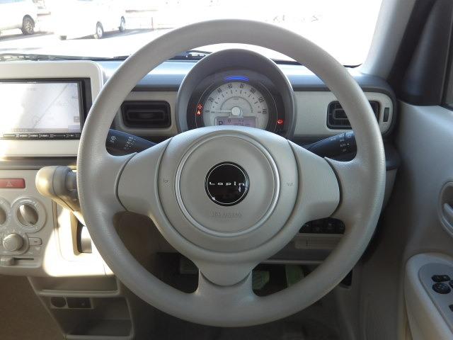 アルトラパン L ブルートゥース対応ワンセグナビ バックカメラ シートヒーター コーナーセンサー 衝突軽減ブレーキ アイドリングストップ スマートキー サイドバイザー ベンチシート スマートキー プッシュスタート(18枚目)