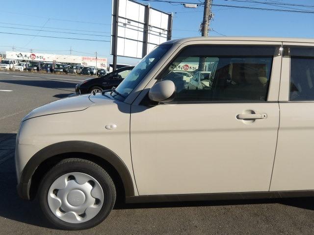 アルトラパン L ブルートゥース対応ワンセグナビ バックカメラ シートヒーター コーナーセンサー 衝突軽減ブレーキ アイドリングストップ スマートキー サイドバイザー ベンチシート スマートキー プッシュスタート(27枚目)