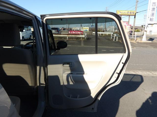 アルトラパン L ブルートゥース対応ワンセグナビ バックカメラ シートヒーター コーナーセンサー 衝突軽減ブレーキ アイドリングストップ スマートキー サイドバイザー ベンチシート スマートキー プッシュスタート(39枚目)