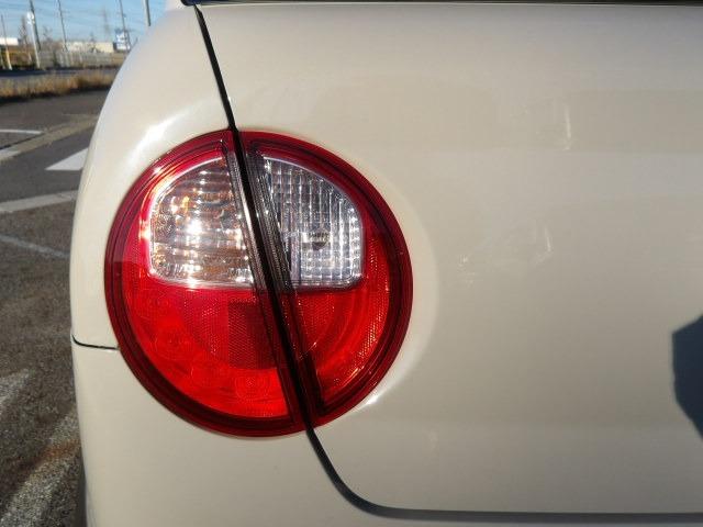 アルトラパン L ブルートゥース対応ワンセグナビ バックカメラ シートヒーター コーナーセンサー 衝突軽減ブレーキ アイドリングストップ スマートキー サイドバイザー ベンチシート スマートキー プッシュスタート(45枚目)