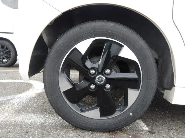 ルークス ハイウェイスター　Ｘ　両側パワースライドドア　衝突軽減ブレーキ　アイドリングストップ　リヤコーナーセンサー　アラウンドビューモニター　純正９インチＳＤナビ　Ｂｌｕｅｔｏｏｔｈ接続　フルセグテレビ　ドライブレコーダ　ＥＴＣ（24枚目）