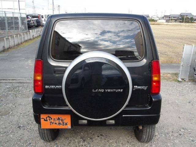 ジムニー ランドベンチャー ターボ パートタイム4WD 前後ドライブレコーダー シートヒーター ステアリモコン ETC KENWOODメモリーナビ フロアマット 16インチ純正アルミホイール キーレスキー 電動格納ドアミラー(5枚目)