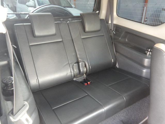 ジムニー ランドベンチャー ターボ パートタイム4WD 前後ドライブレコーダー シートヒーター ステアリモコン ETC KENWOODメモリーナビ フロアマット 16インチ純正アルミホイール キーレスキー 電動格納ドアミラー(16枚目)