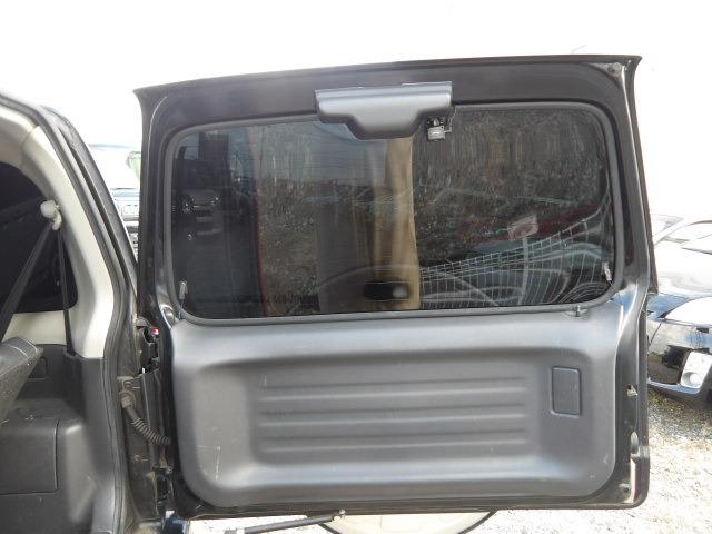 ジムニー ランドベンチャー ターボ パートタイム4WD 前後ドライブレコーダー シートヒーター ステアリモコン ETC KENWOODメモリーナビ フロアマット 16インチ純正アルミホイール キーレスキー 電動格納ドアミラー(20枚目)