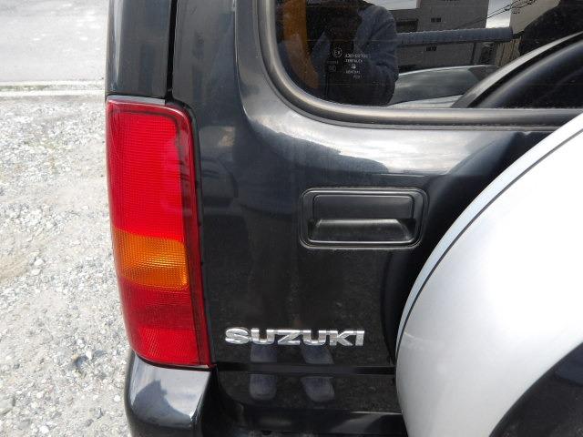 ジムニー ランドベンチャー ターボ パートタイム4WD 前後ドライブレコーダー シートヒーター ステアリモコン ETC KENWOODメモリーナビ フロアマット 16インチ純正アルミホイール キーレスキー 電動格納ドアミラー(31枚目)