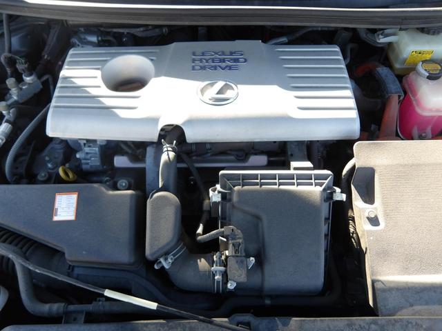 ＣＴ ＣＴ２００ｈ　バージョンＣ　スピンドルグリル　純正ＨＤＤナビ　シートヒーター　バックカメラ　クルーズコントロール　ＥＴＣ　ドライブレコーダー　パドルシフト　ステアリングリモコン　アイドリングストップ　フロアマット　スマートキー（19枚目）