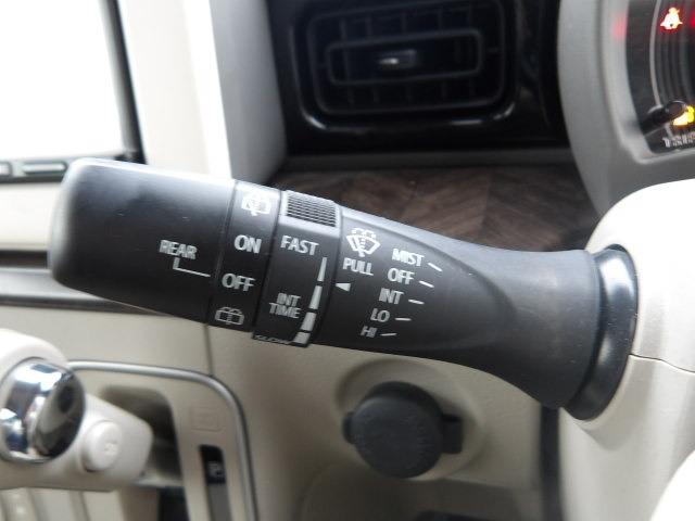 アルトラパン モード　ブルートゥース対応地デジナビ　シートヒーター　衝突軽減ブレーキ　アイドリングストップ　コーナーセンサー　ドライブレコーダー　ＥＴＣ　ステアリモコン　フロアマット　サイドバイザ　ＨＩＤオートヘッドライト（29枚目）