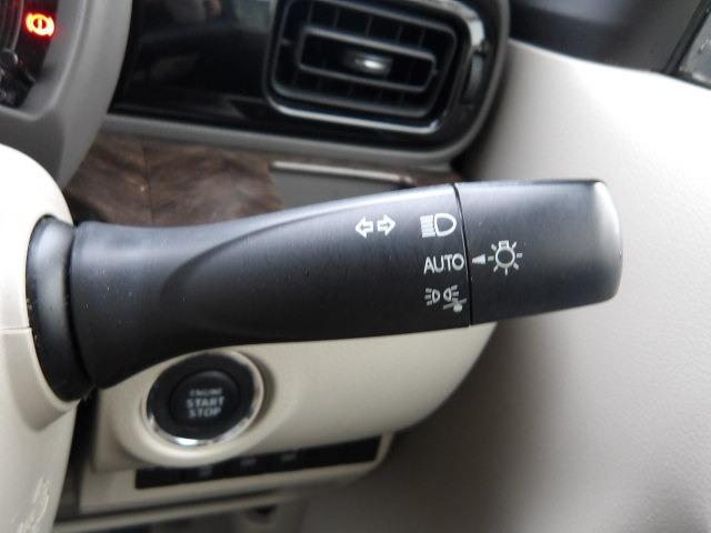 アルトラパン モード　ブルートゥース対応地デジナビ　シートヒーター　衝突軽減ブレーキ　アイドリングストップ　コーナーセンサー　ドライブレコーダー　ＥＴＣ　ステアリモコン　フロアマット　サイドバイザ　ＨＩＤオートヘッドライト（30枚目）