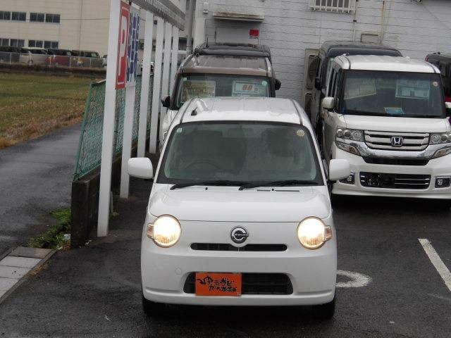 ミラココア ココアＬ　純正オーディオプレーヤー　アイドリングストップ　フロアマット　サイドバイザー　ベンチシート　電動格納ドアミラー　ＩＳＯＦＩＸ　オートヘッドライト　フロントアームレスト　純正ホイールキャップ（4枚目）