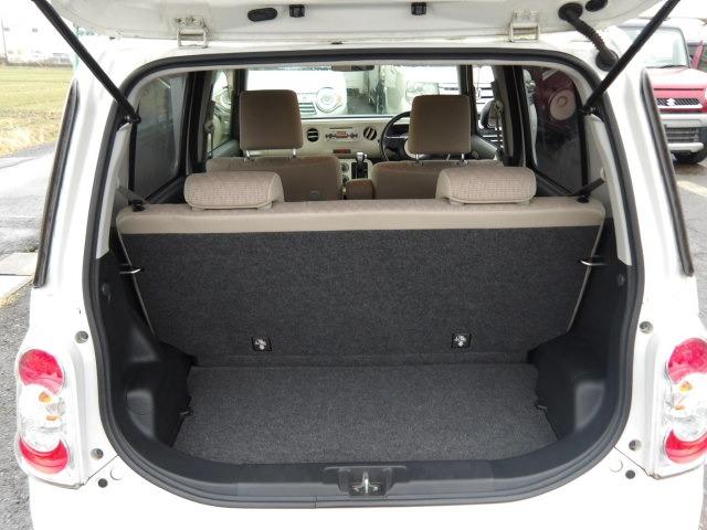 ミラココア ココアＬ　純正オーディオプレーヤー　アイドリングストップ　フロアマット　サイドバイザー　ベンチシート　電動格納ドアミラー　ＩＳＯＦＩＸ　オートヘッドライト　フロントアームレスト　純正ホイールキャップ（13枚目）