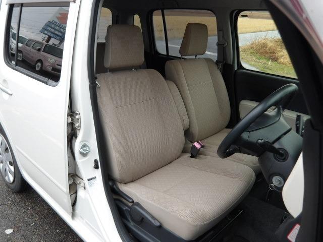 ミラココア ココアＬ　純正オーディオプレーヤー　アイドリングストップ　フロアマット　サイドバイザー　ベンチシート　電動格納ドアミラー　ＩＳＯＦＩＸ　オートヘッドライト　フロントアームレスト　純正ホイールキャップ（15枚目）