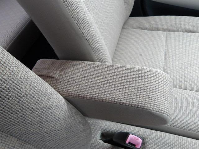 ミラココア ココアＬ　純正オーディオプレーヤー　アイドリングストップ　フロアマット　サイドバイザー　ベンチシート　電動格納ドアミラー　ＩＳＯＦＩＸ　オートヘッドライト　フロントアームレスト　純正ホイールキャップ（24枚目）