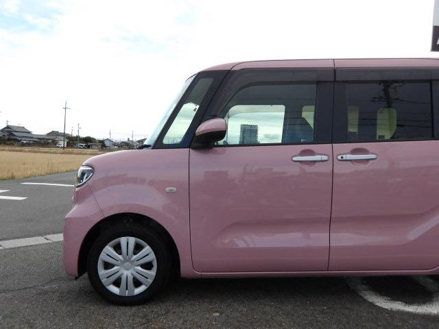 タント Ｘセレクション　衝突軽減ブレーキ　アイドリングストップ　Ｒ／Ｌ席シートヒーター　パワースライドドア　リヤサンシェード　リヤテーブル　ｃａｒｒｏｚｚｅｒｉａメモリナビ　Ｂｌｕｅｔｏｏｔｈ接続　ＬＥＤオートヘッドライト（17枚目）