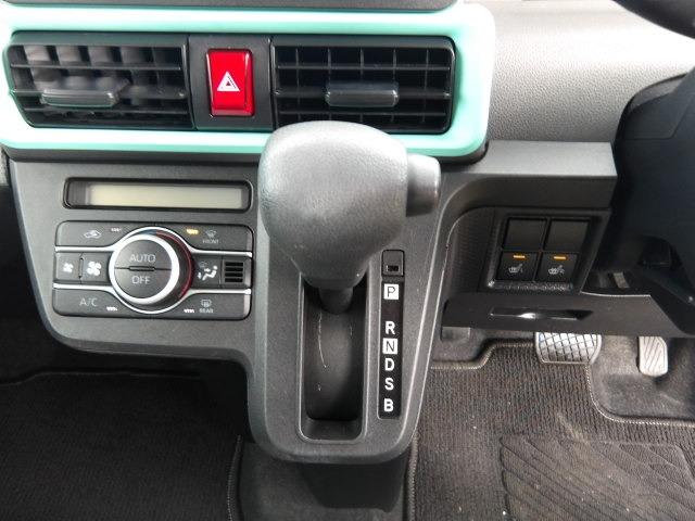 タント Ｘセレクション　衝突軽減ブレーキ　アイドリングストップ　Ｒ／Ｌ席シートヒーター　パワースライドドア　リヤサンシェード　リヤテーブル　ｃａｒｒｏｚｚｅｒｉａメモリナビ　Ｂｌｕｅｔｏｏｔｈ接続　ＬＥＤオートヘッドライト（30枚目）