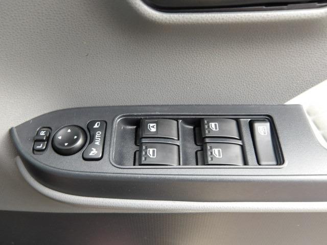 タント Ｘセレクション　衝突軽減ブレーキ　アイドリングストップ　Ｒ／Ｌ席シートヒーター　パワースライドドア　リヤサンシェード　リヤテーブル　ｃａｒｒｏｚｚｅｒｉａメモリナビ　Ｂｌｕｅｔｏｏｔｈ接続　ＬＥＤオートヘッドライト（39枚目）