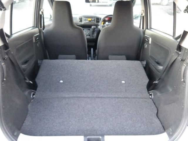 プレオプラス Ｆ　アイドリングストップ　走行距離３万キロ以下　キーレスキー　純正オーディオ　ＡＢＳ　純正セキュリティ　サイドバイザー　ヘッドライトレベライザー　ＥＳＣ（21枚目）