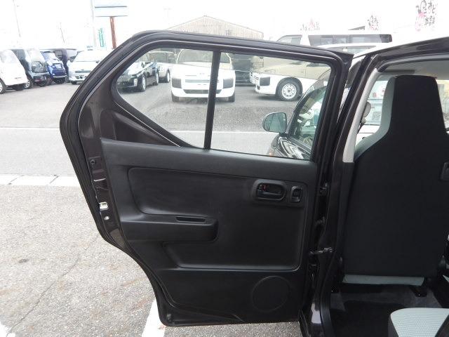 キャロル GL アイドリングストップ 運転席シートヒータ ETC KENWOODメモリーナビ ホイール付きスタッドレスタイヤ サイドバイザー ハロゲンヘッドライト ヘッドライトへべライザー 盗難防止装置(42枚目)