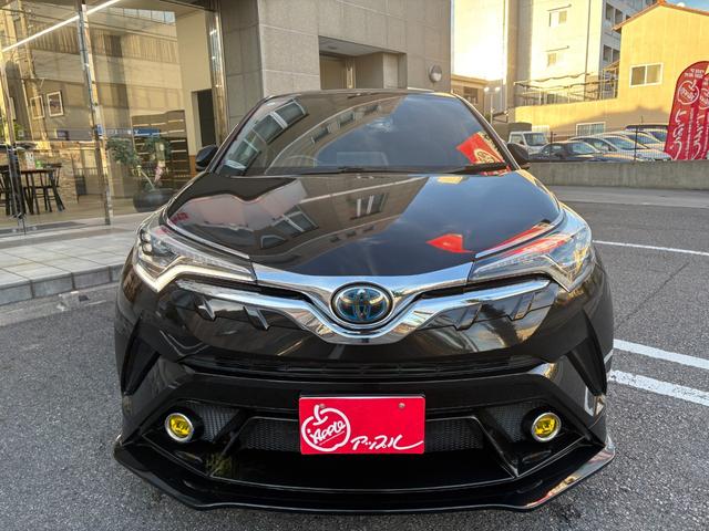 Ｃ－ＨＲ Ｓ　ＬＥＤパッケージ　ＫＵＨＬ　ＲＡＣＩＮＧエアロ・２０インチＡＷ・マフラー／車高調／社外９インチナビ・バックカメラ・フルセグＴＶ／セーフティセンス／レーダークルーズコントロール／ＬＥＤヘッドライト／ＥＴＣ（5枚目）