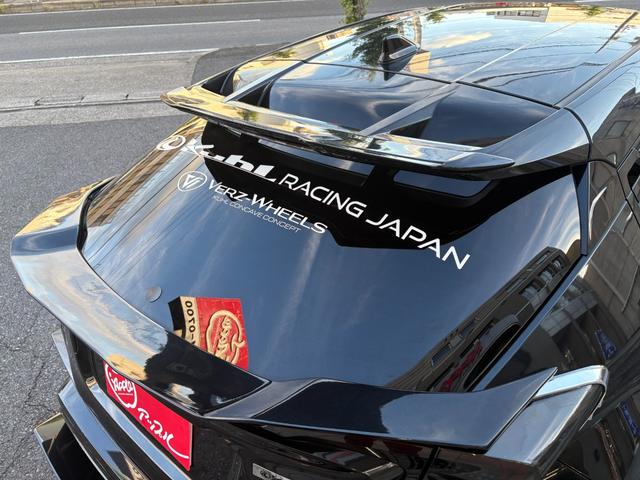 Ｃ－ＨＲ Ｓ　ＬＥＤパッケージ　ＫＵＨＬ　ＲＡＣＩＮＧエアロ・２０インチＡＷ・マフラー／車高調／社外９インチナビ・バックカメラ・フルセグＴＶ／セーフティセンス／レーダークルーズコントロール／ＬＥＤヘッドライト／ＥＴＣ（15枚目）