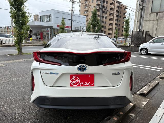 TOYOTA PRIUS PHV S