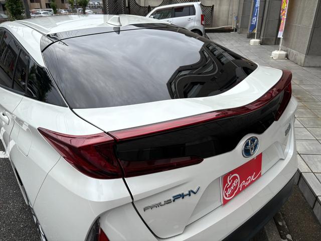 TOYOTA PRIUS PHV S