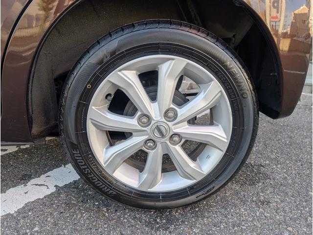 デイズ Ｘ　Ｖセレクション　車検整備付／禁煙車／純正ナビ・アラウンドビューモニター・フルセグＴＶ／ＥＴＣ／ドライブレコーダー／スマートキー（11枚目）