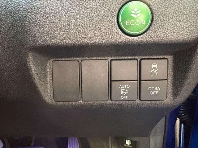 ★納車前点検整備★ご納車前に点検整備を実施させて頂きます！エンジンオイルやオイルエレメントをはじめ、劣化が見られる部品につきましても新品交換後のお渡しとなりますので、安心してお乗り頂けます♪