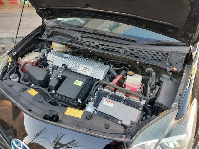 プリウス Ｓ　車検整備付／１オーナー禁煙車／純正ナビ・バックカメラ・フルセグＴＶ・Ｂｌｕｅｔｏｏｔｈ接続／ＥＴＣ／スマートキー・プッシュスタート（16枚目）