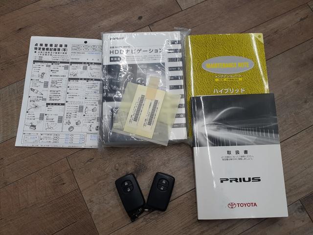 プリウス Ｓ　車検整備付／１オーナー禁煙車／純正ナビ・バックカメラ・フルセグＴＶ・Ｂｌｕｅｔｏｏｔｈ接続／ＥＴＣ／スマートキー・プッシュスタート（39枚目）