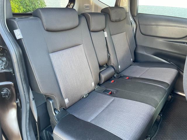 シエンタ ファンベースG ワンオーナー 両側電動スライドドア 地デジTV バックカメラ トヨタセーフティセンス オートマチックハイビーム 衝突被害軽減ブレーキ 横滑り防止 スマートキー プッシュスタート ウォークスルー(22枚目)