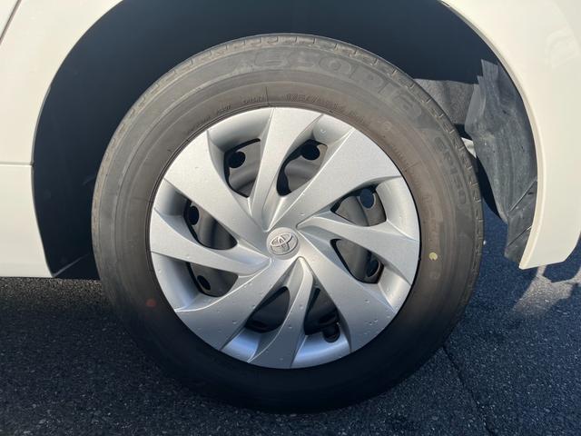 ヤリス Ｘ　純正ナビ　Ｂｌｕｅｔｏｏｔｈ　Ｂカメラ　スマートキー２個　オートヘッドライト　ＥＴＣ　ＰＣＳ　ＬＴＡ　ＬＤＡ　ＰＫＳＢ（11枚目）