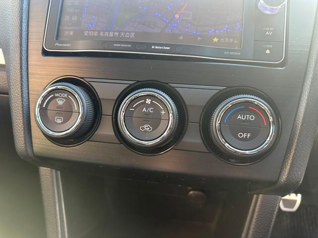 インプレッサＧ４ １．６ｉ－Ｌ　５速ＭＴ　社外１６インチアルミ　柿本マフラー　カロッツェリアメモリーナビ　フルセグＴＶ　Ｂカメラ　Ｂｌｕｅｔｏｏｔｈオーディオ　ＥＴＣ　ディスチャージヘッド　キーレス　スペアキー（19枚目）