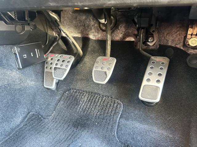 インプレッサＧ４ １．６ｉ－Ｌ　５速ＭＴ　社外１６インチアルミ　柿本マフラー　カロッツェリアメモリーナビ　フルセグＴＶ　Ｂカメラ　Ｂｌｕｅｔｏｏｔｈオーディオ　ＥＴＣ　ディスチャージヘッド　キーレス　スペアキー（21枚目）